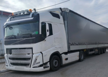 Καβάλα: Συνελήφθη διακινητής με 4 παράνομους μετανάστες