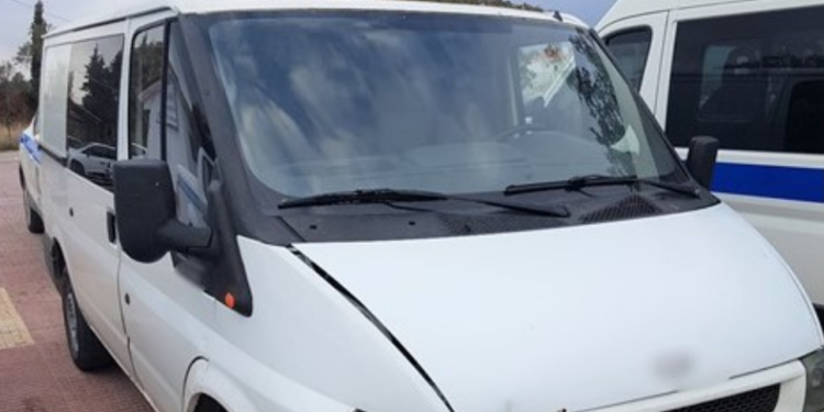 Ροδόπη: Συνελήφθη διακινητής με 12 παράνομους μετανάστες