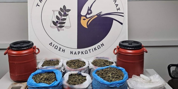 Καβάλα: Εντοπίστηκαν πάνω από 6 κιλά ακατέργαστης κάνναβης