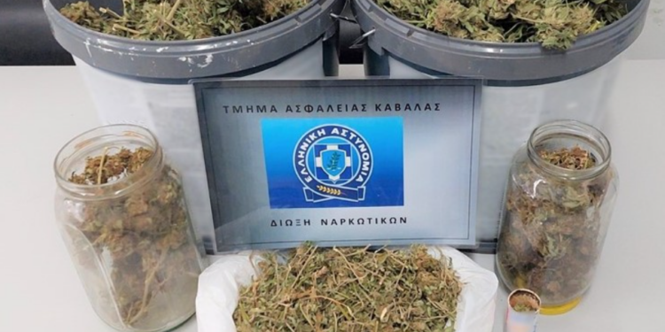 ΑΜΘ: Συνελήφθησαν 19 άτομα για κατοχή ναρκωτικών