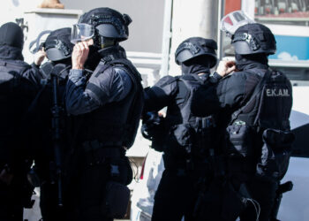 Μεγάλη αστυνομική επιχείρηση: Εξαρθρώθηκε διεθνές δίκτυο διακίνησης ναρκωτικών – 28 συλλήψεις