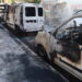 Καλλιθέα: Άγνωστοι πυρπόλησαν οχήματα των ΕΛΤΑ