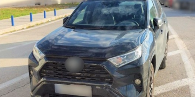 Τελωνείο Κήπων: Συνελήφθησαν δύο αλλοδαποί με κλεμμένο αυτοκίνητο