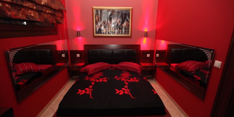 Μεγάλη επιτυχία της Ελληνικής Αστυνομίας – Εξάρθρωσε κύκλωμα που εξανάγκαζε γυναίκες σε πορνεία