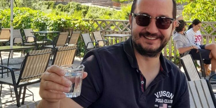 Βασίλης Καλογήρου: Νέα Τροπή – Το τμήμα Ανθρωποκτονιών στην Αθήνα αναλαμβάνει την υπόθεση