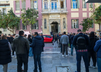 Κατηγορίες και κατά του πατέρα στην υπόθεση κακοποίησης του 3χρονου στο Ηράκλειο