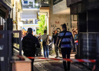 Μητροκτονία στη Λάρισα: Ο 22χρονος δεν έχει αρθρώσει λέξη από τη σύλληψή του