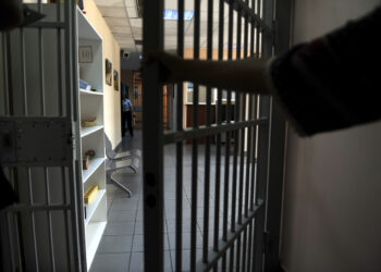 Προφυλακίστηκε η ψυχίατρος που έκανε ντελίβερι ναρκωτικών μέχρι και με ασθενοφόρο