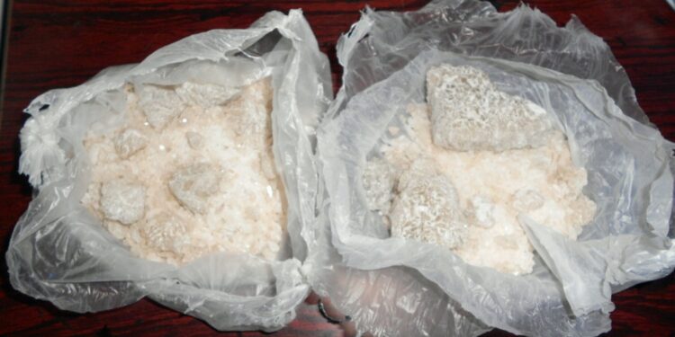 Ασπρόπυργος: Τρεις συλλήψεις για διακίνηση ναρκωτικών – Κατασχέθηκε μισό κιλό ηρωίνης