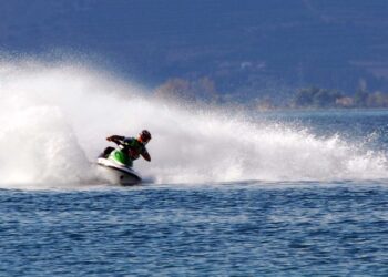 Κατέβαλε 2.000 ευρώ για τη μεταφορά του στη Σύμη – Συνελήφθη 42χρονος διακινητής με jet ski