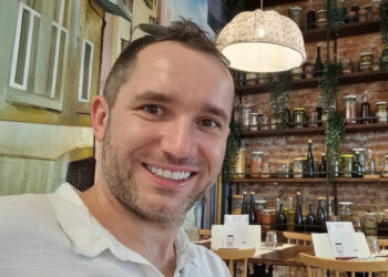 Αγία Παρασκευή: Η εν ψυχρώ δολοφονία του Πολωνού καθηγητή και η εμπλοκή της πρώην συζύγου του