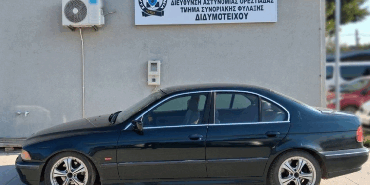 Έβρος: Συνελήφθησαν 4 διακινητές με 21 παράνομους μετανάστες