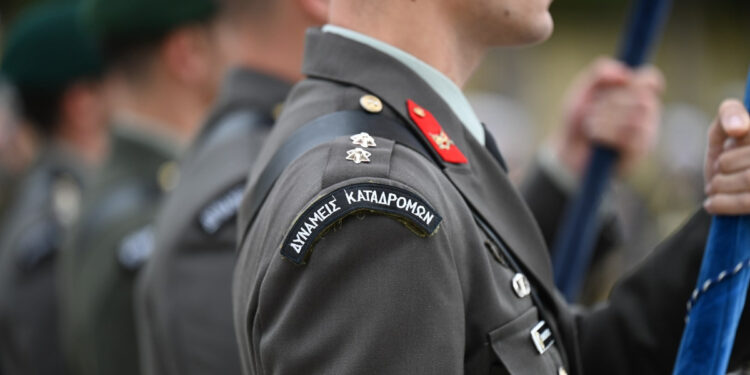 Νέα δομή στις Ένοπλες Δυνάμεις: Οι φρεγάτες, οι πύραυλοι και η «βράση» στα κατώτερα στελέχη