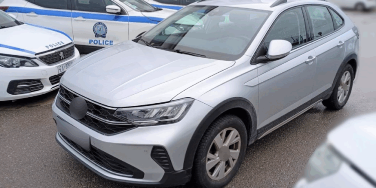 Έβρος: Συνελήφθησαν 4 διακινητές με 20 παράνομους μετανάστες