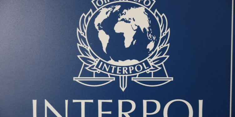 Το καρτέλ των 3.500 κιλών: Η σύλληψη στην Αθήνα που ξετύλιξε διεθνή κοκαΐνη-μαμούθ από το Εκουαδόρ ως τη Ρωσία