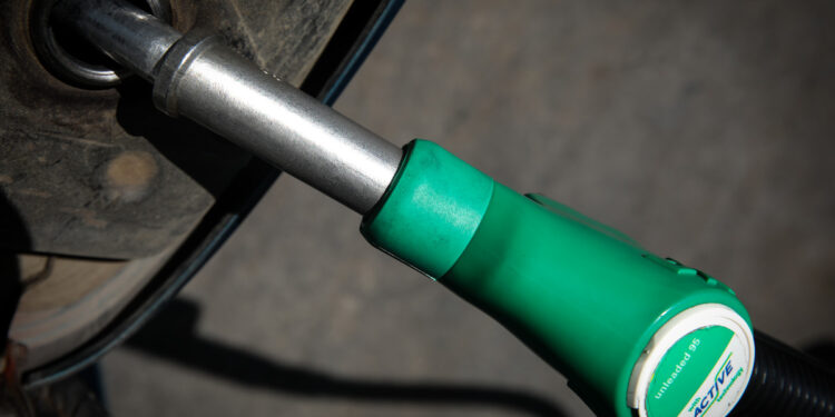 Παράνομο κύκλωμα καυσίμων: Σε εξέλιξη μεγάλη επιχείρηση της ΔΑΟΕ – Πώς έκλεβαν τους πελάτες