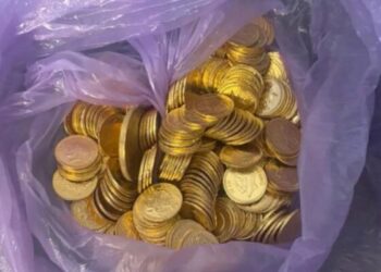 Το ανώνυμο email στο FBI για τους προφυλακισμένους Ρομά: καταγγελίες για εκβιασμούς, άνοιγμα τάφων και εμπλοκή γυναίκας αστυνομικού