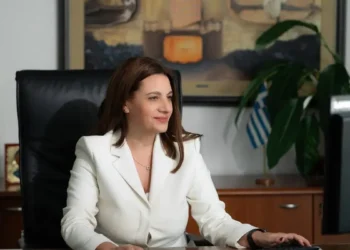 Η Γιάννα Χορμόβα δεν «μάσησε» απέναντι στη Ζωή Κωνσταντοπούλου