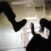 Σοκ στα Τρίκαλα: 16χρονος ξυλοκοπήθηκε επειδή «δεν άρεσε η εμφάνισή του» – Τον παρέσυρε μακριά από τις κάμερες πριν τον χτυπήσει
